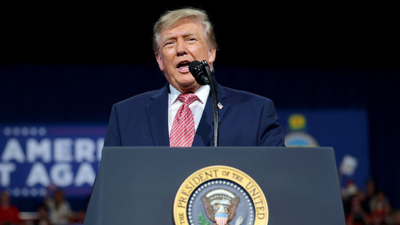 WATCH LIVE: President Trump speaks at campaign rally in Greenville, North Carolina