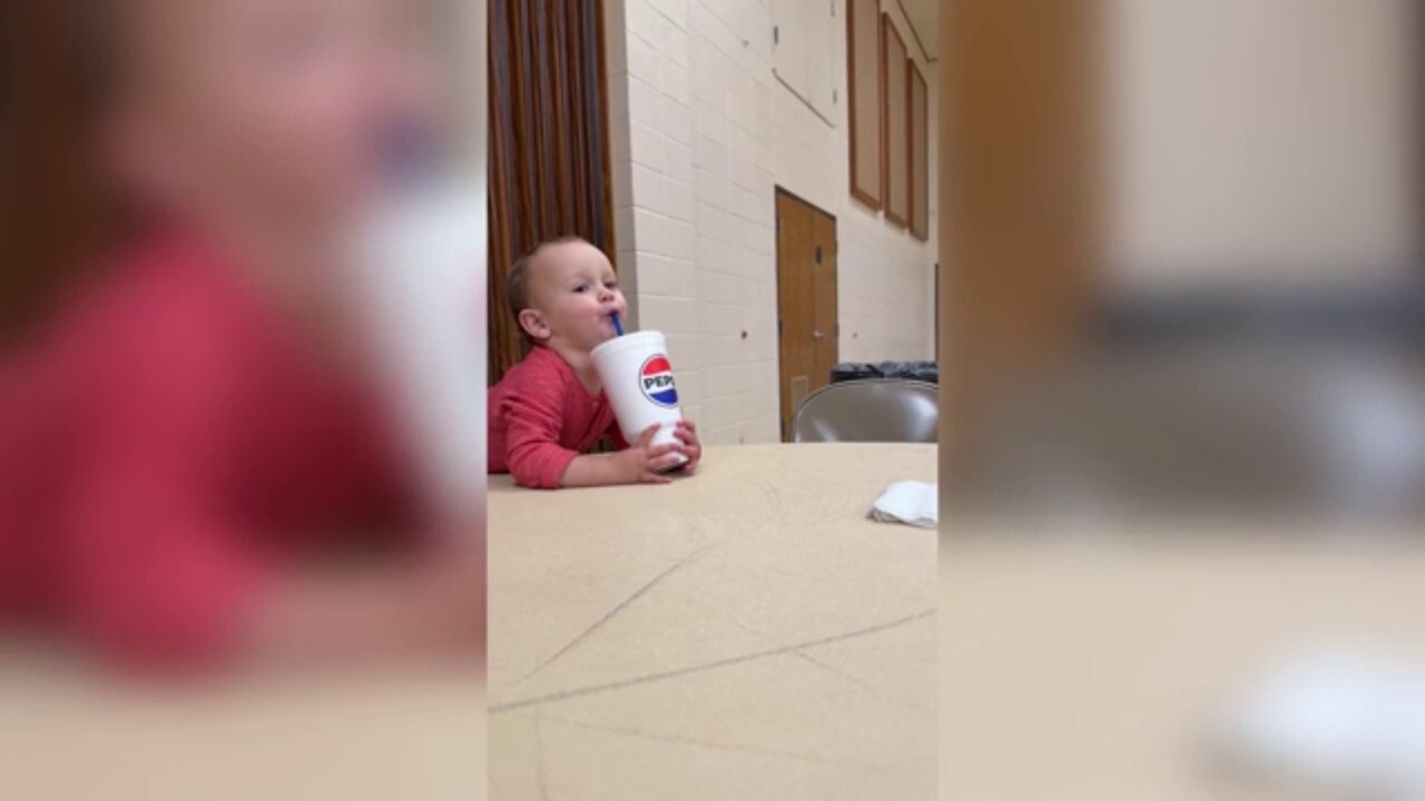 Man's soda is stolen by young toddler