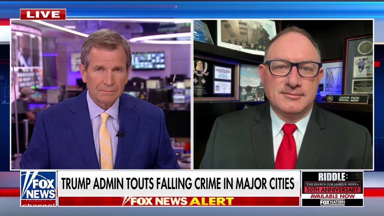 Taking criminals off the street is ‘common sense, not political,’ says retired FBI agent