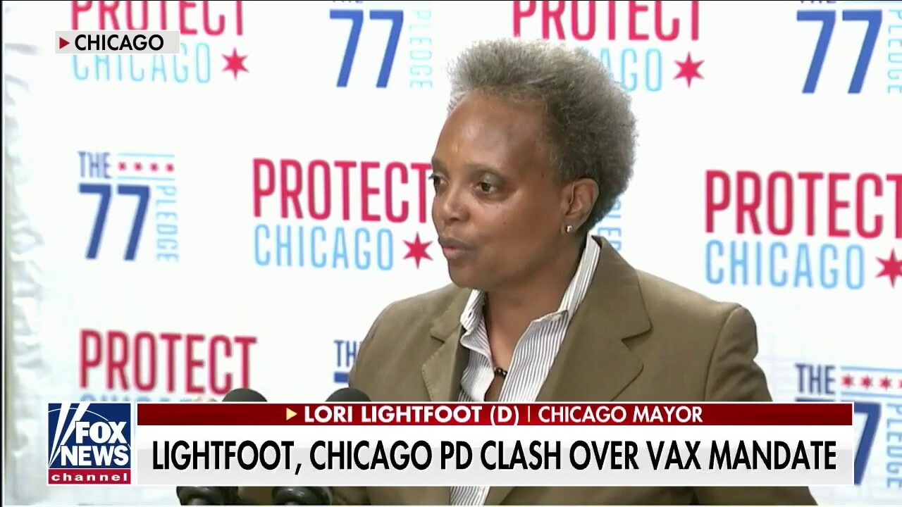 Mayor Lori Lightfoot, Chicago police union spar over vaccine mandate