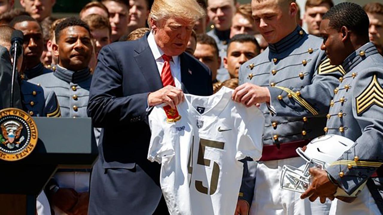Trump presents the Commander-in-Chief’s Trophy to the US Military Academy football team