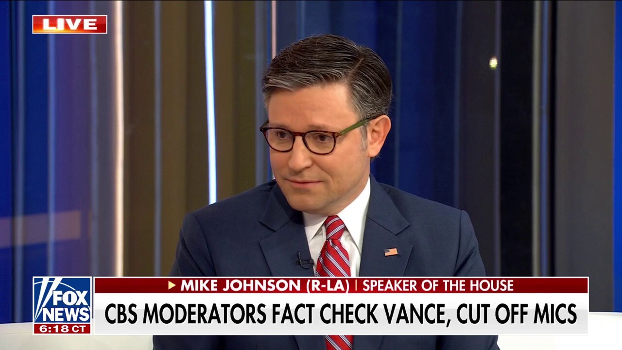 Speaker Johnson roasts 'shameless' attempted fact-check of JD Vance