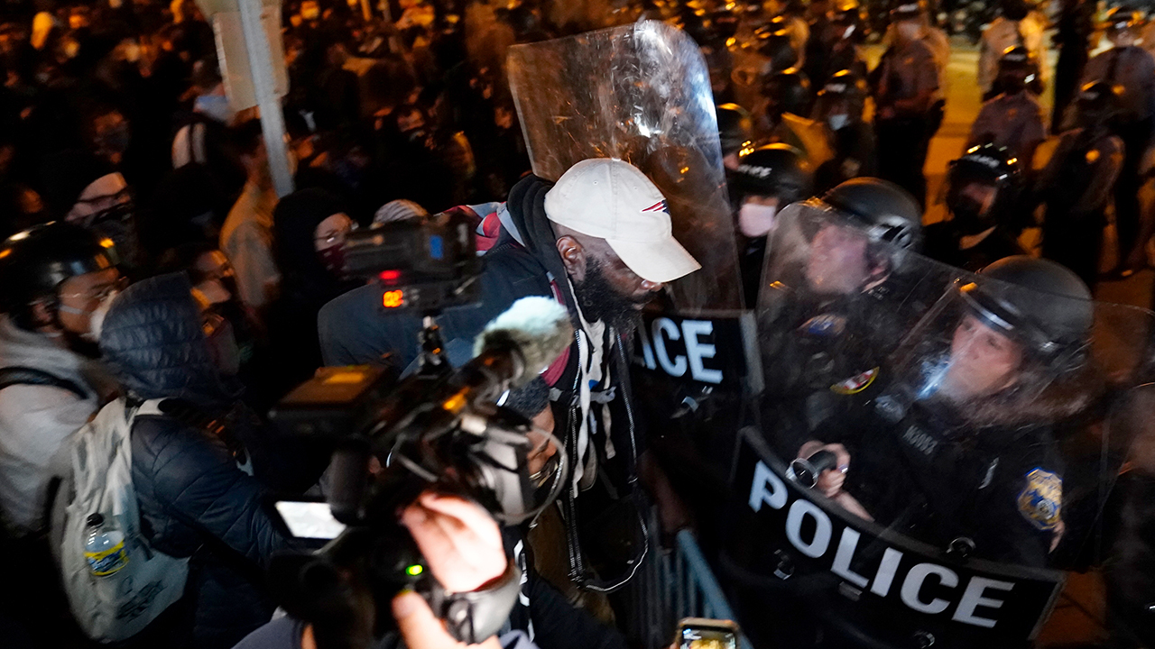 Second night of unrest over fatal police shooting in Philadelphia