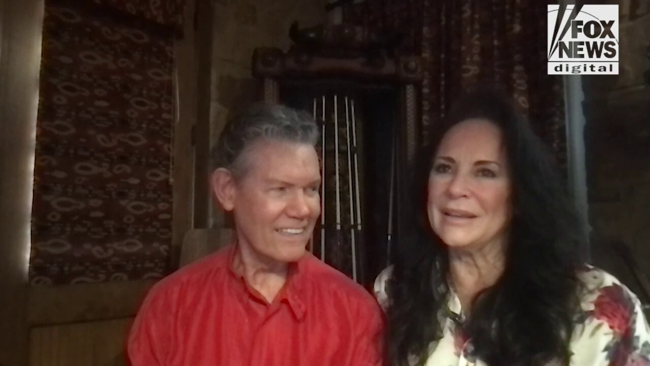 Randy Travis and wife Mary discuss what the tribute concert means to