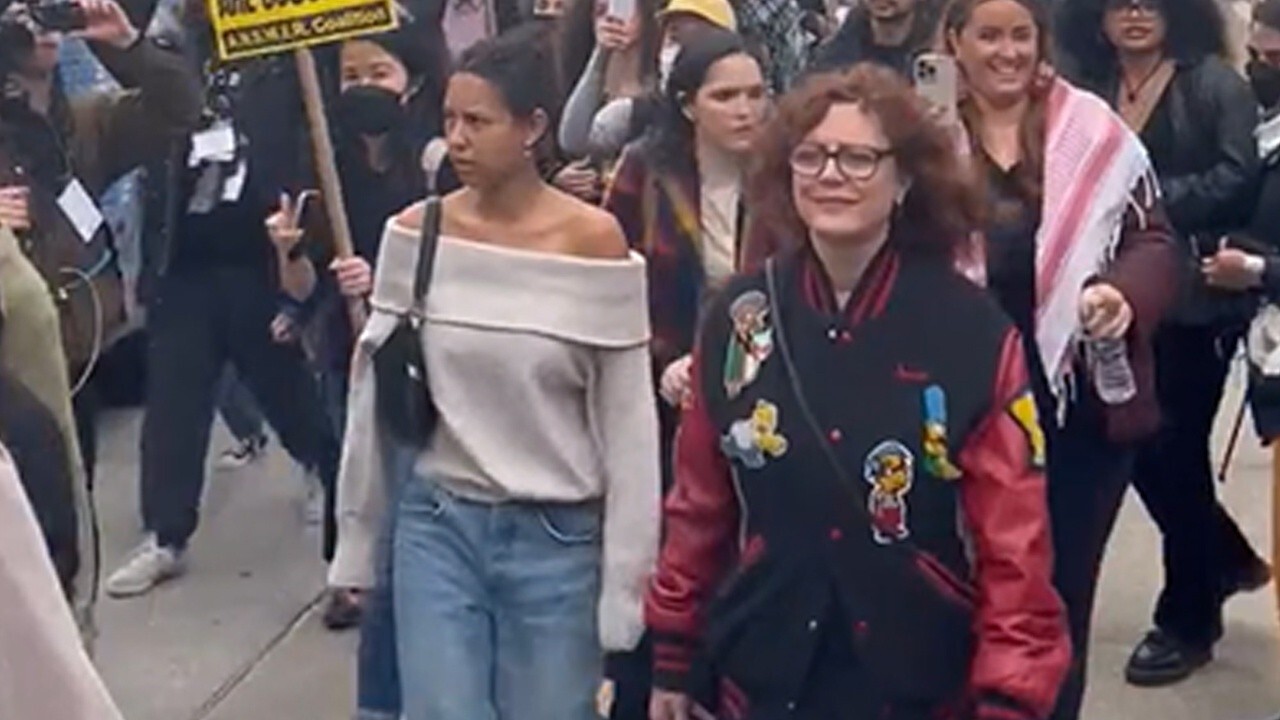 Susan Sarandon marches with raging anti-Israeli protesters outside Columbia University