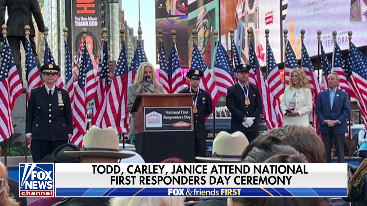 First responders honored at ceremony in New York City