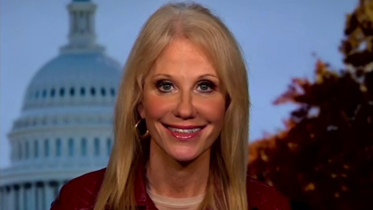  Kellyanne Conway: Trump wants a 'lean team of America First warriors'