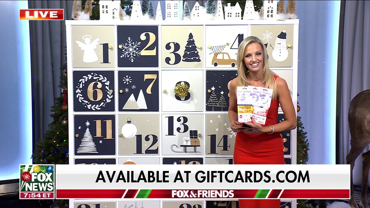 'Fox & Friends' opens day 24 of their Advent calendar