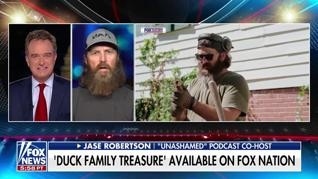 Duck hunters chase hidden history in new season of Fox Nation series