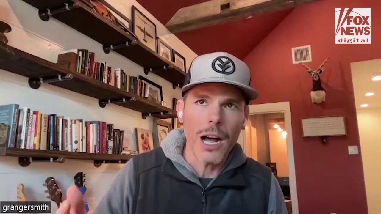 Granger Smith discusses the similarities between acting and singing