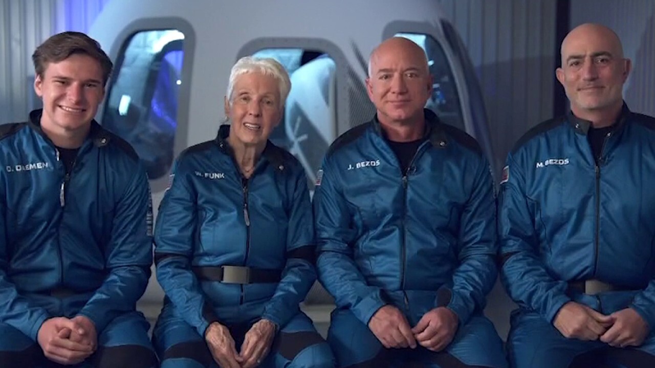 Jeff Bezos and Blue Origin crew prepare for historic spaceflight