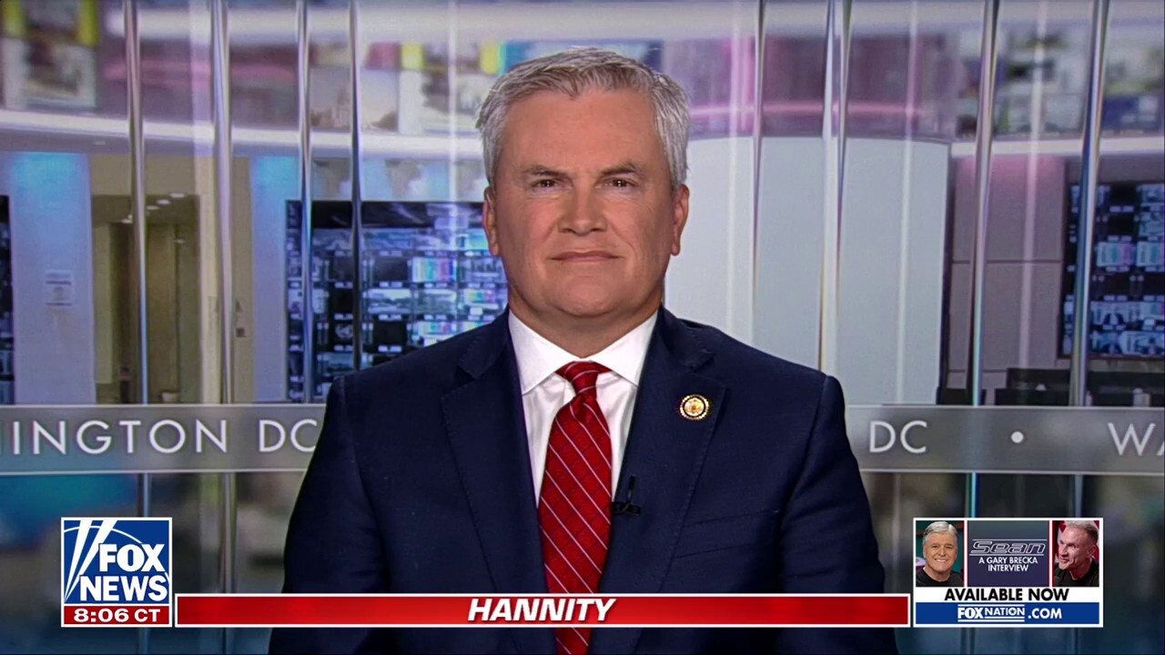 Biden was 'completely checked out,' says Rep. James Comer