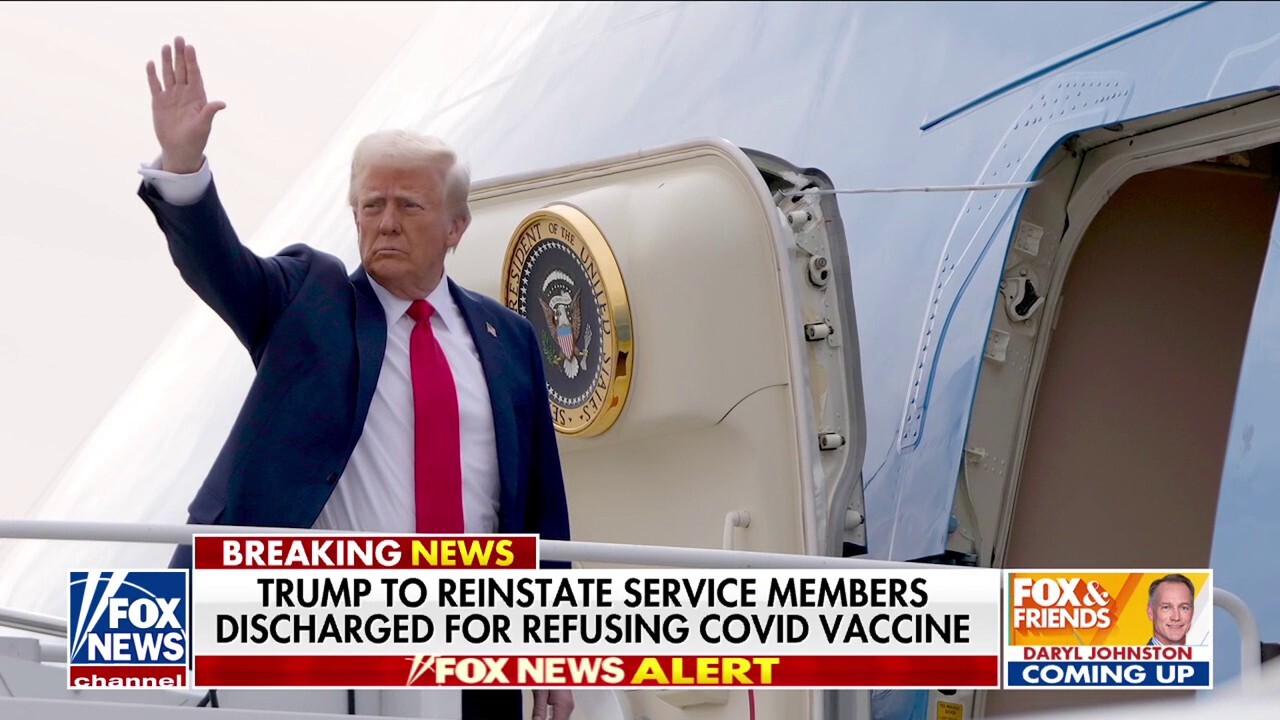 Trump reinstates service members discharged over COVID vaccine