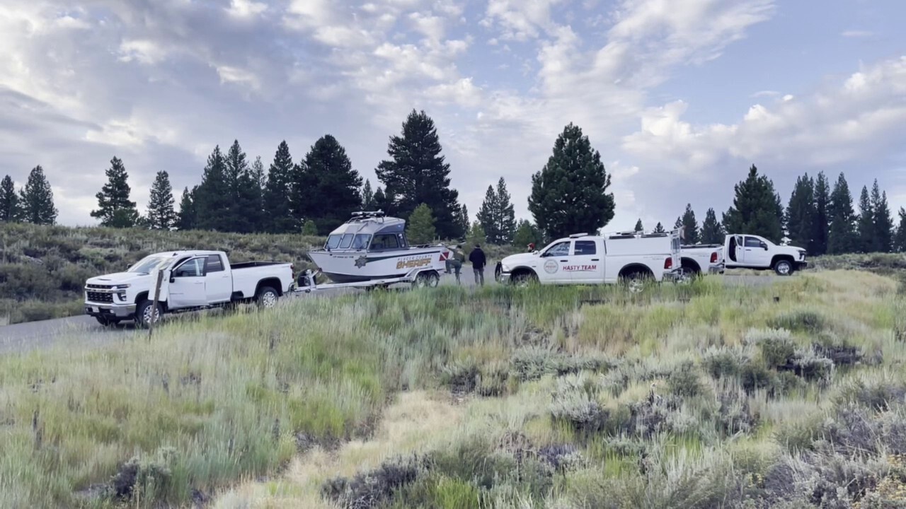 HASTY search team trucks arrive to prepare for search of missing girl, Kiely Rodni