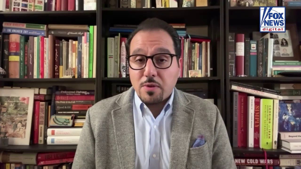 Houthi attacks on Saudi airports raise new questions amid wider war, Middle East expert warns