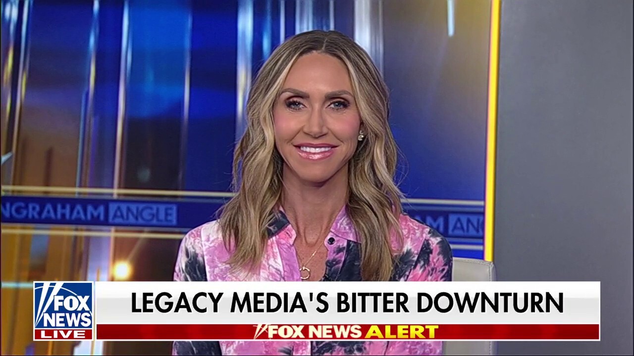 Did Lara Trump accept Jake Tapper's apology?