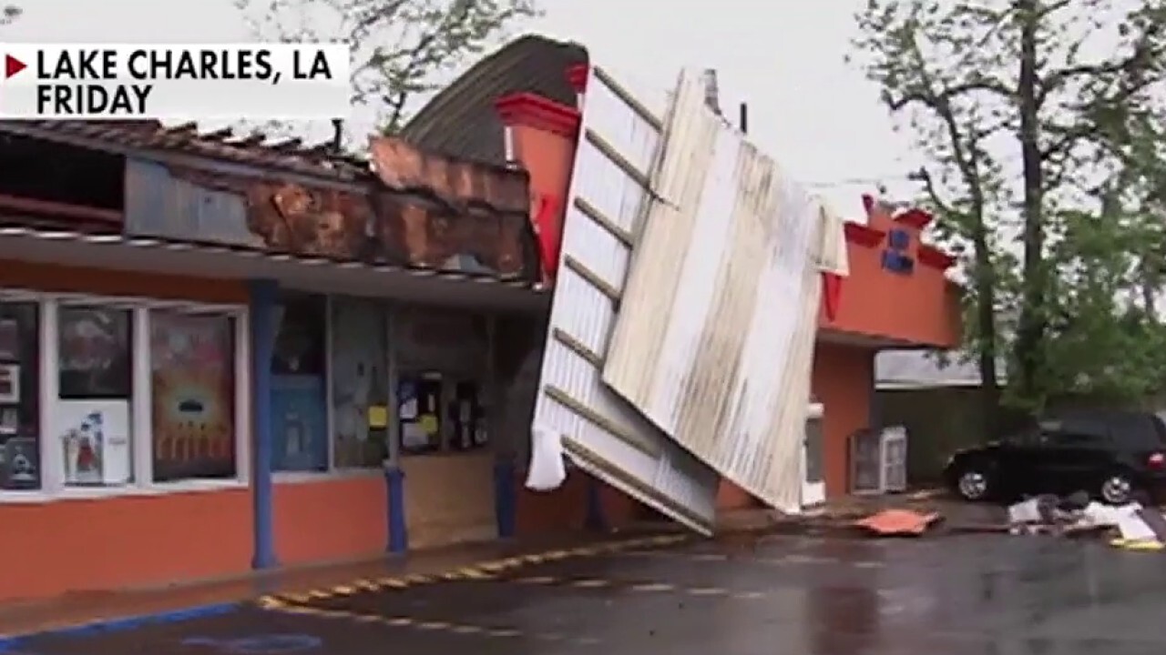 Hurricane Delta makes landfall, widespread power outages reported