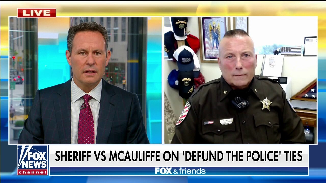 Virginia sheriff confronts Dem gubernatorial candidate Terry McAuliffe over 'defund police' ties