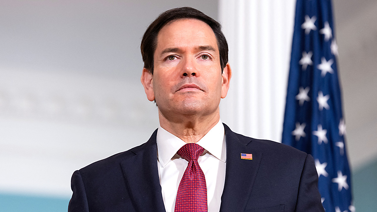 WATCH LIVE: Rubio participates in a meeting with Kuwait's foreign minister