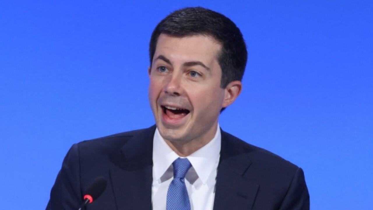 Daily Mail reporter discusses findings of money 'pattern' between Buttigieg's donors and government contracts