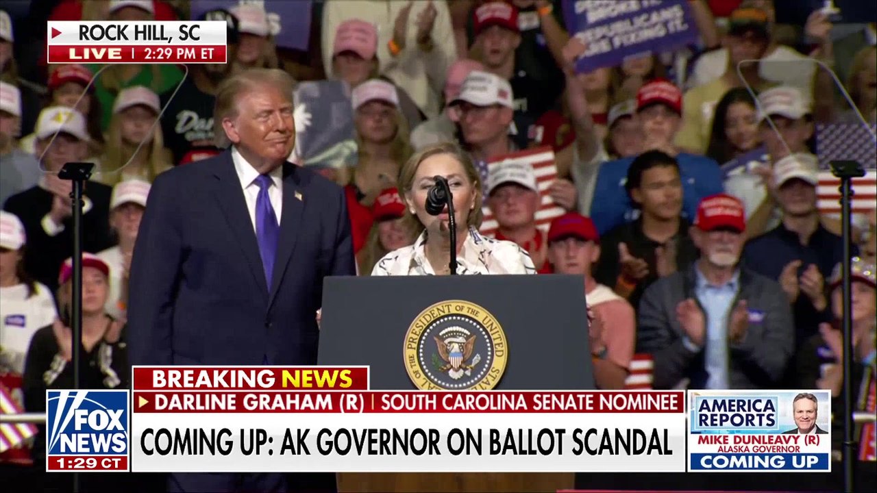 Darline Graham praises Donald Trump at South Carolina rally