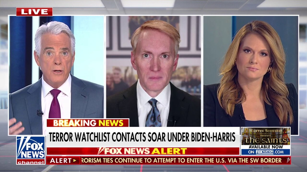 Oklahoma Sen. James Lankford calls for the immediate deportation of migrant criminals in the U.S. and discusses the International Criminal Court issuing an arrest warrant for Israeli PM Benjamin Netanyahu on ‘America’s Newsroom.’