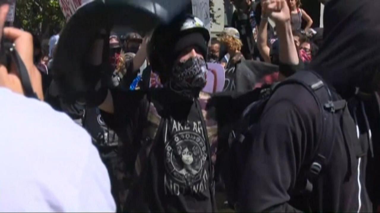 Antifa anarchists attack peaceful right-wing Berkeley rally