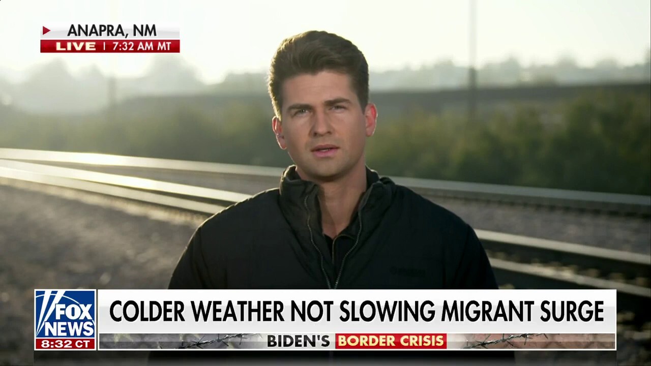 Bill Melugin Reports New Footage Of Migrants Crossing Southern Border Fox News Video 7363