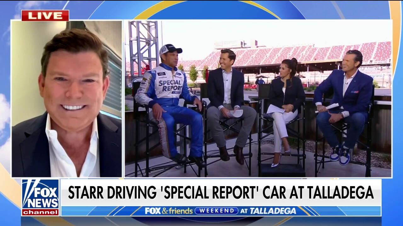 Bret Baier debuts 'Special Report' Talladega race car driven by David Starr