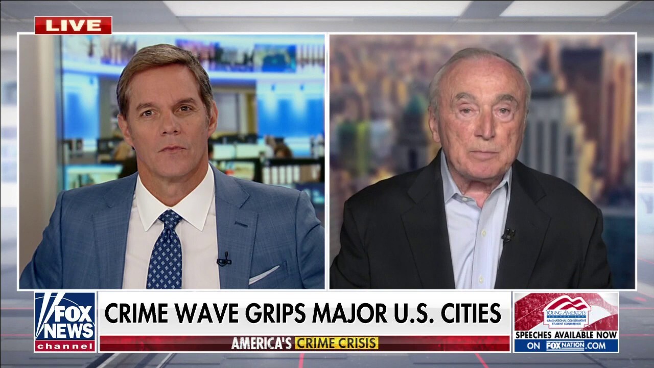 Bill Bratton calls out liberal cities' prosecutors for 'defending criminals'