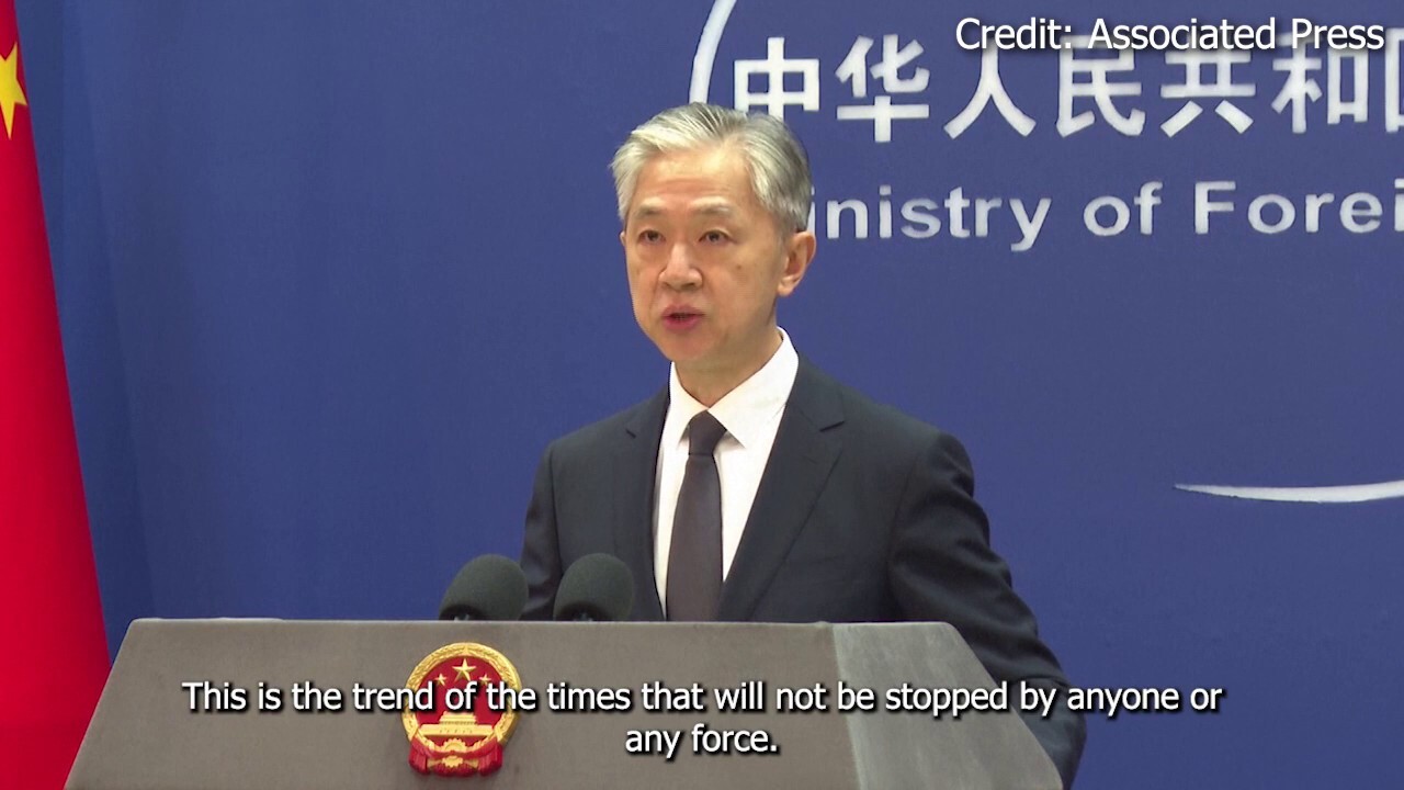 Външното министерство на Китай предупреди, че независимостта на Тайван е