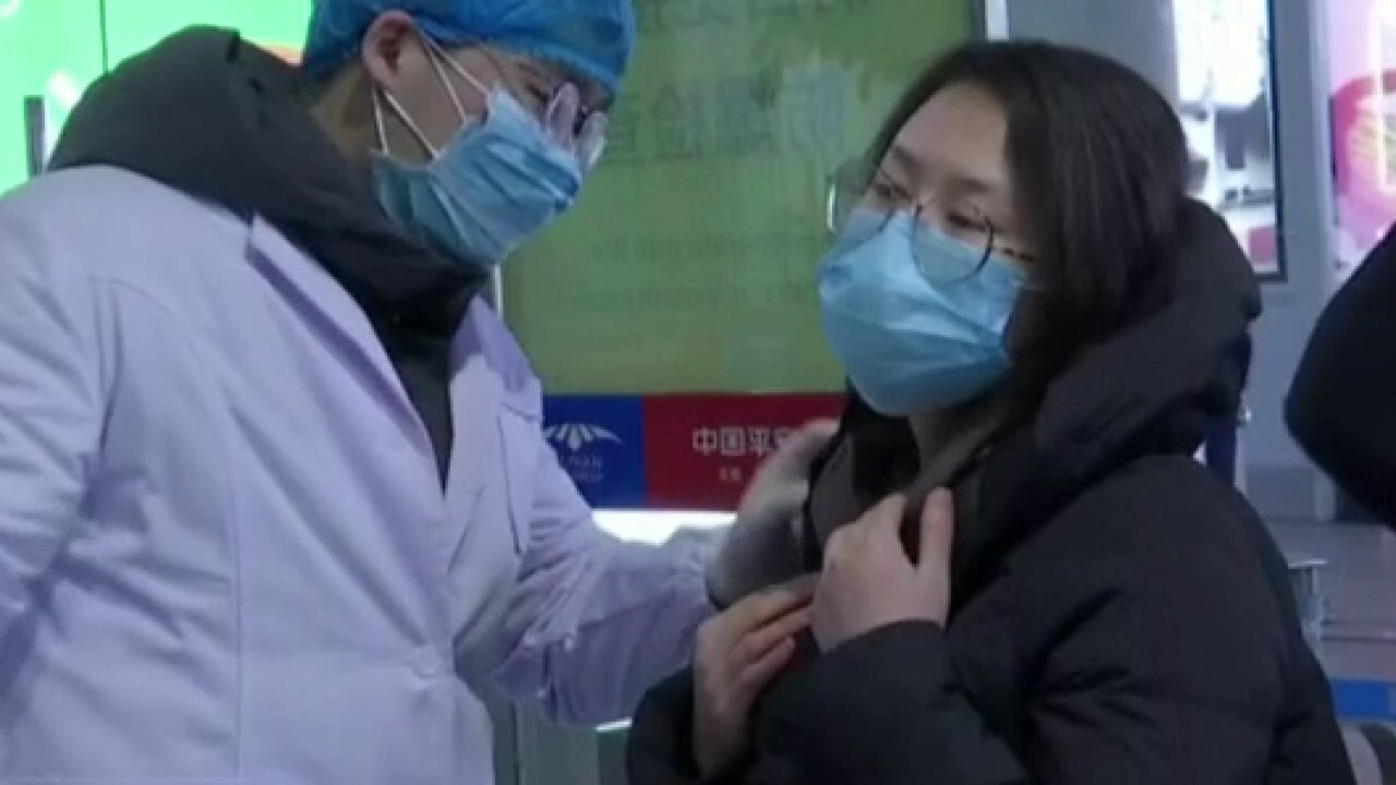China rapidly building new hospitals to treat coronavirus patients