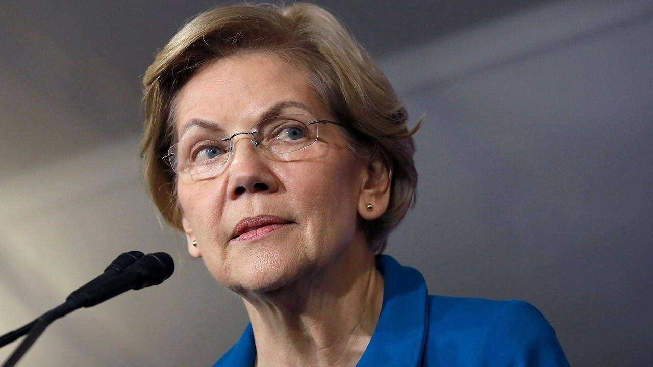 Warren under fire for saying she accepted broke college student's 'last few dollars' for her campaign