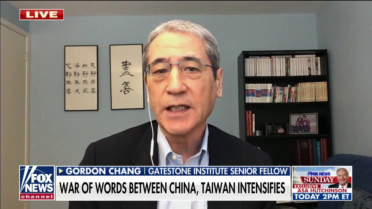 China expert suggests US publicly announce it will back Taiwan amid rising tension with China