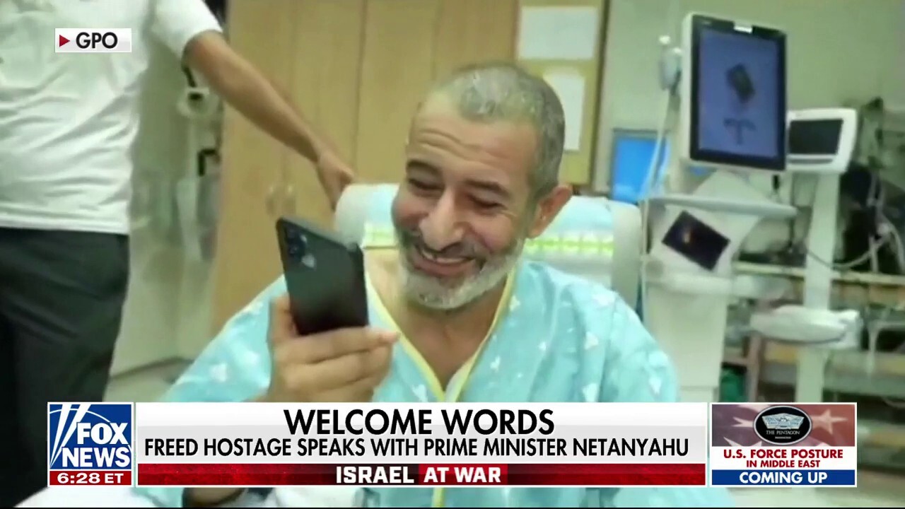 Freed hostage chats with Israeli Prime Minister Benjamin Netanyahu