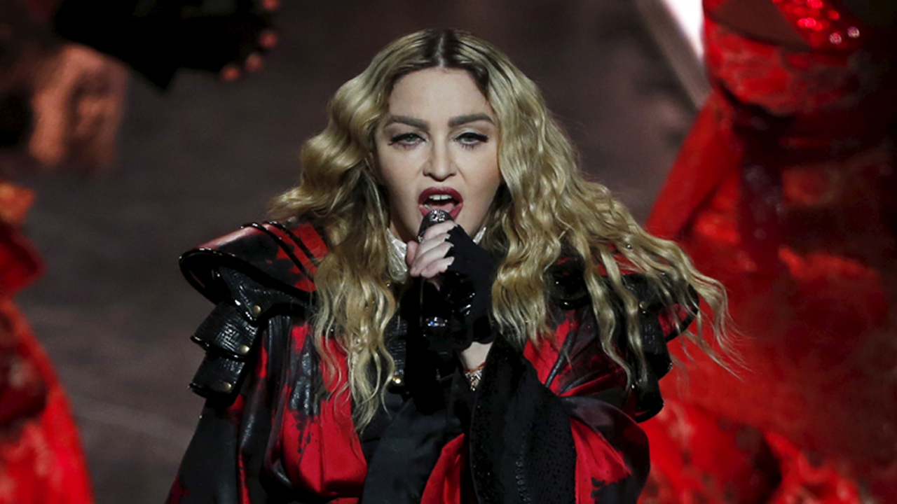 Madonna denies being drunk at show