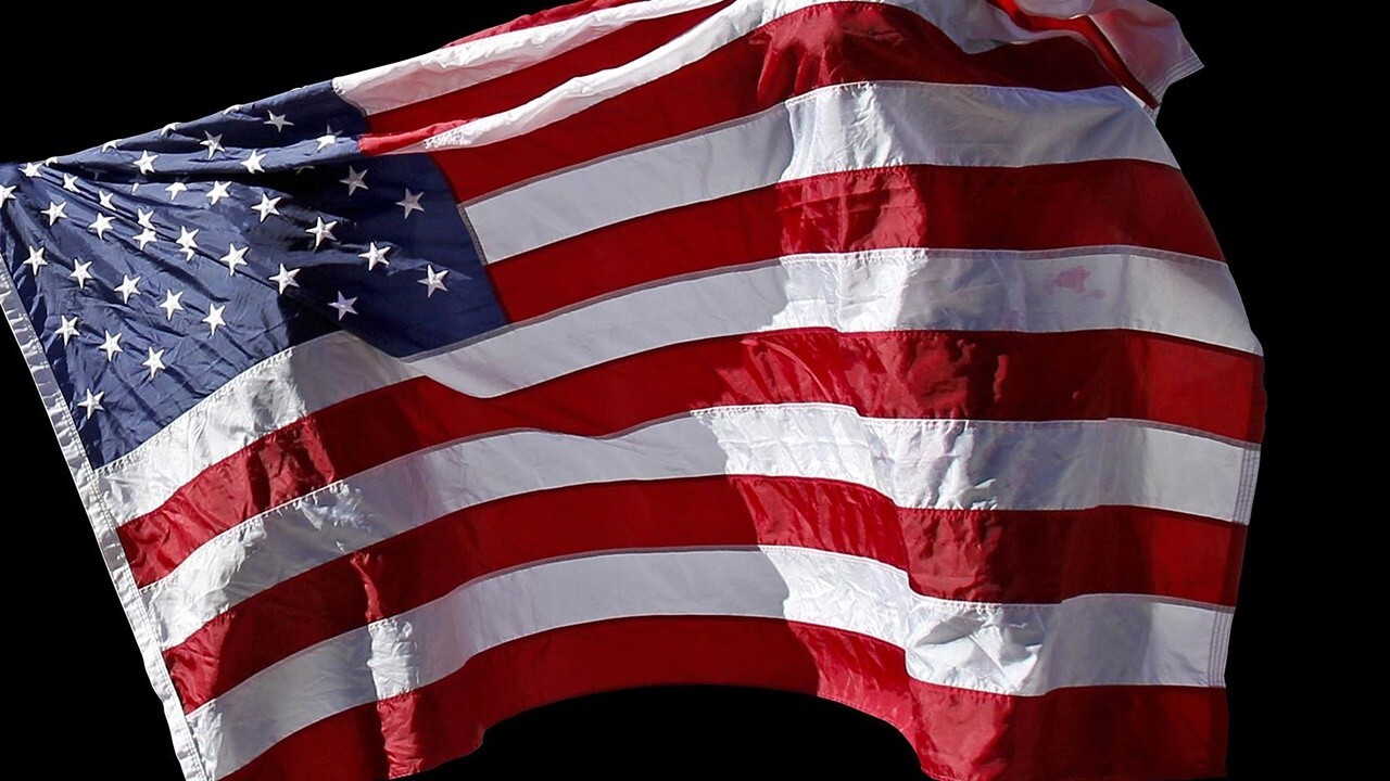 LA Times article calls to cancel 'Star-Spangled Banner,' replace it with 'Lean on Me'
