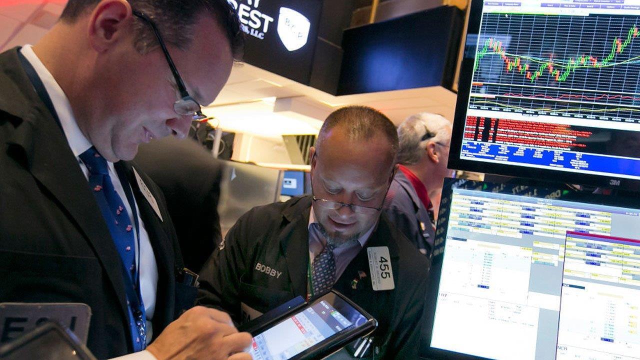 Stock selloff amid worries about terror, plunging oil prices