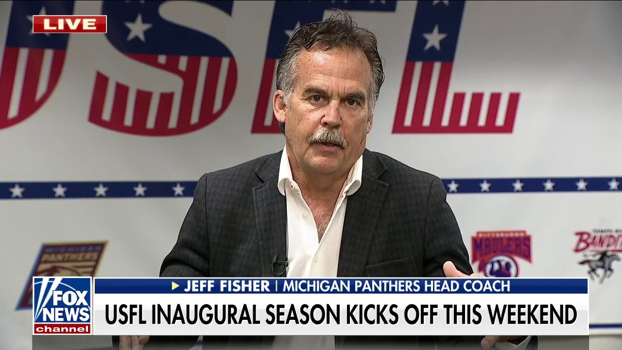Former NFL coach Jeff Fisher returns to sidelines in USFL