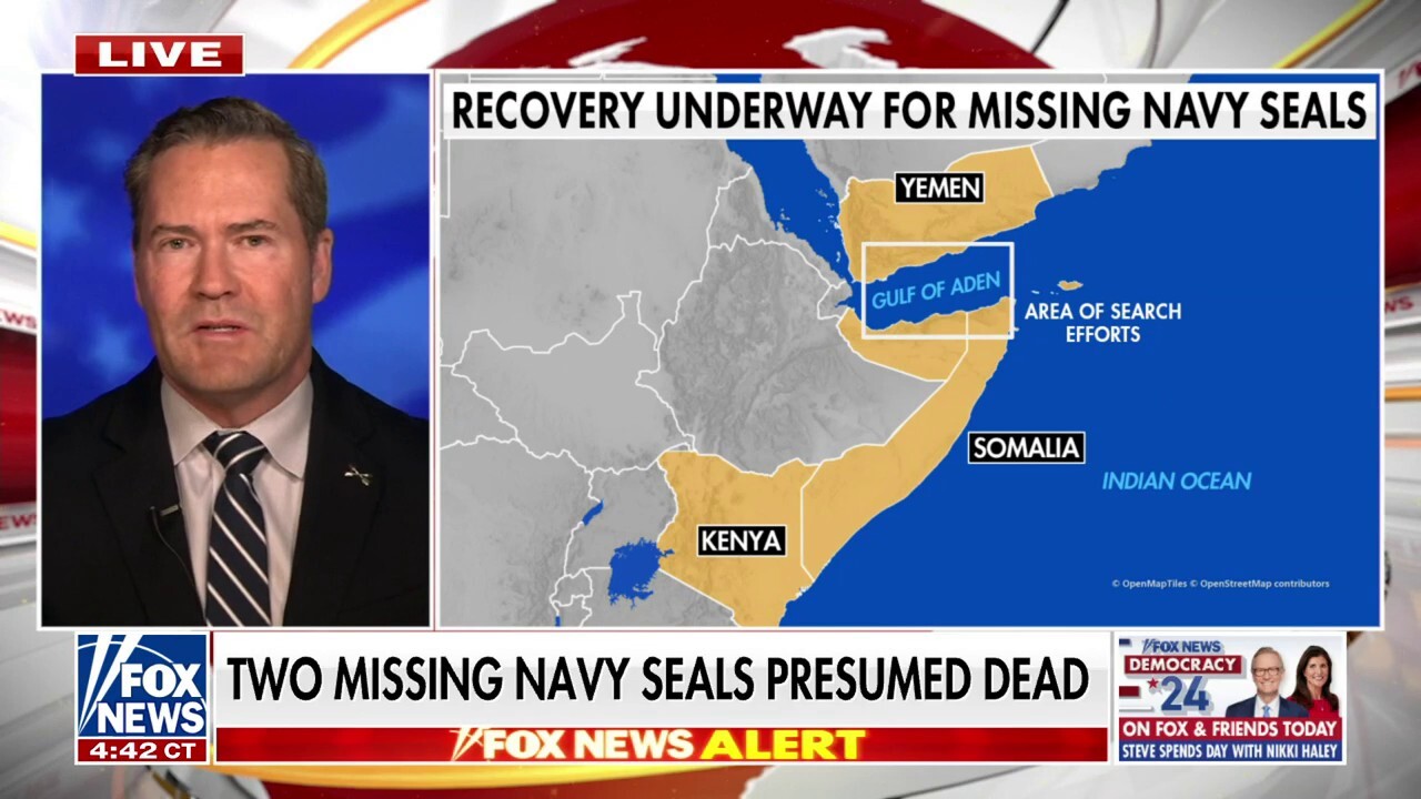 Военноморските сили идентифицираха двама SEAL, обявени за мъртви, след като изчезнаха по време на нощна мисия в Арабско море
