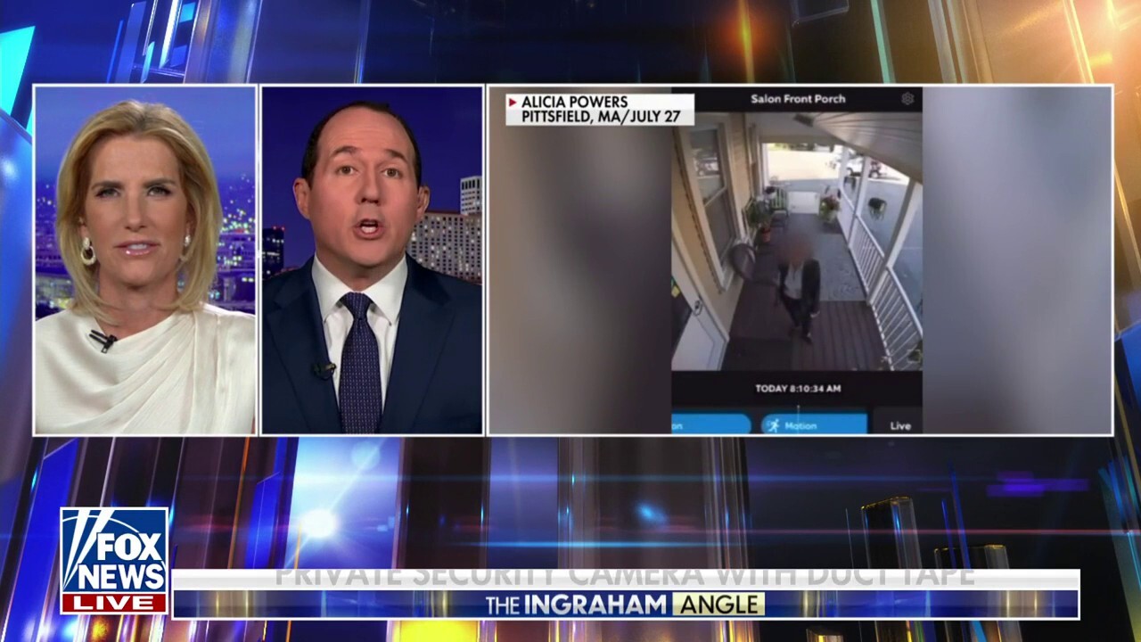 Raymond Arroyo: Why is the Secret Service covering security cameras of a private business?