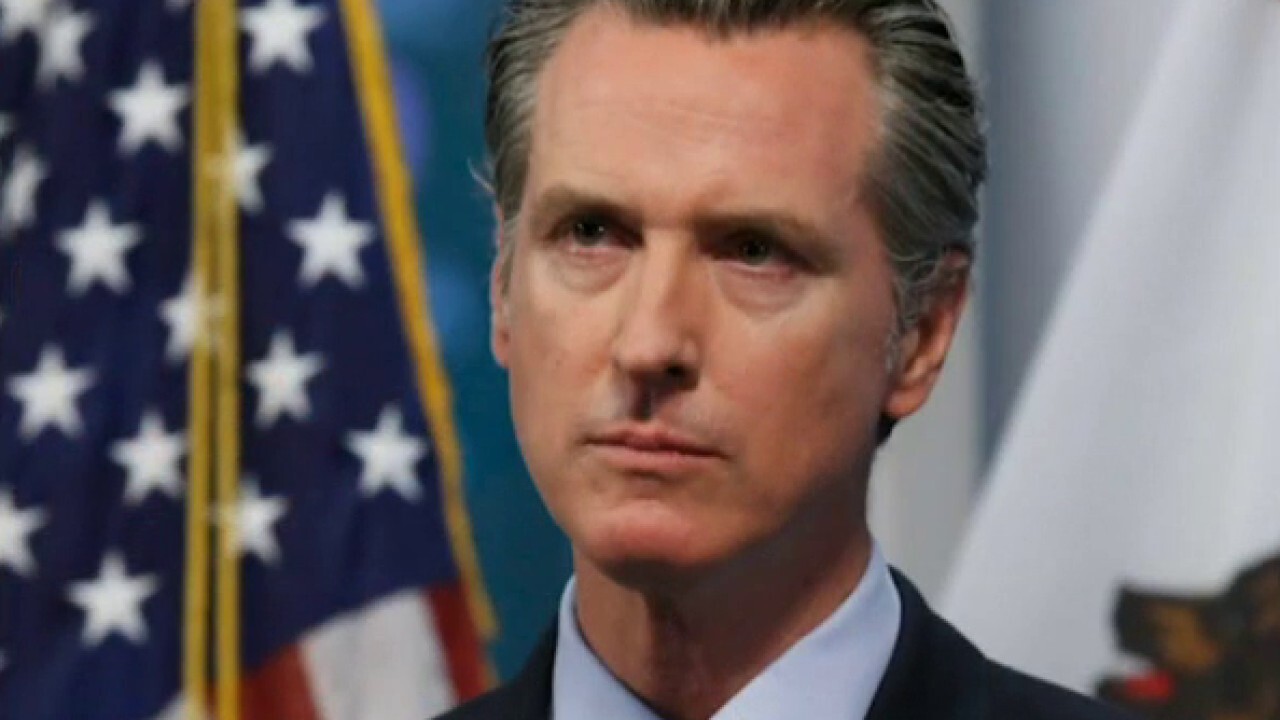 California Gov. Newsom sued by student-athletes over indoor sports ban: 'We're all just isolated'