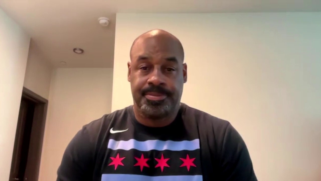 Former Eagles QB Donovan McNabb weighs in on team's White House visit