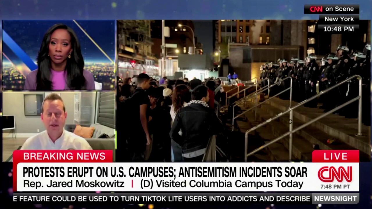 Еврейски демократ сравнява протестиращите от Колумбийския университет с белите националисти в Шарлотсвил: `Същото съобщение`