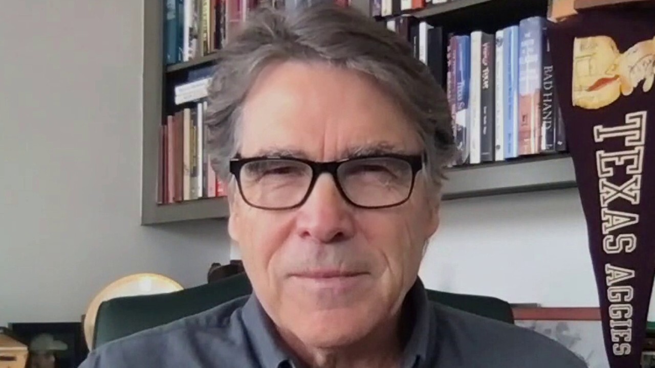 Green New Deal would create ‘more events’ like Texas power outage: Rick Perry