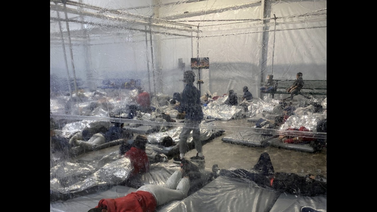 750 kids crammed into migrant center meant for 250 people