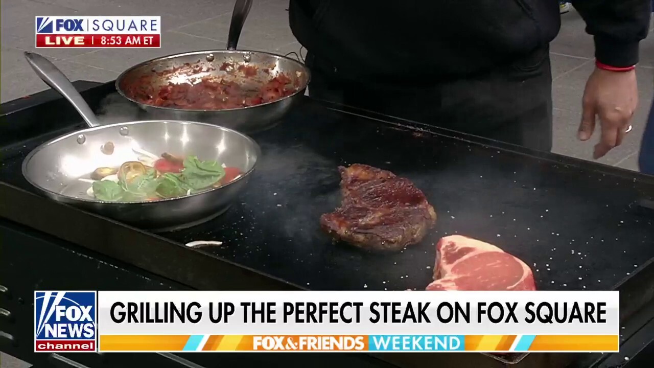 Michelin star chef teaches ‘Fox & Friends Weekend’ hosts how to grill the perfect steak