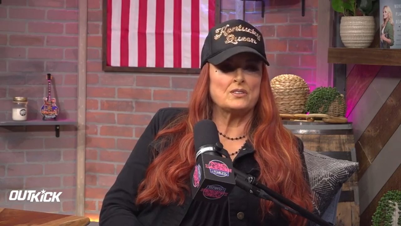 Wynonna Judd Doesn't Watch Award Shows Anymore | Tomi Lahren is Fearless