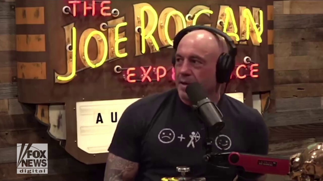 Joe Rogan blasts media coverage of President Biden, says 'no one' says anything about his missteps