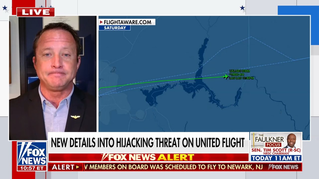 United Airlines flight diverted to Las Vegas after hijacking threat